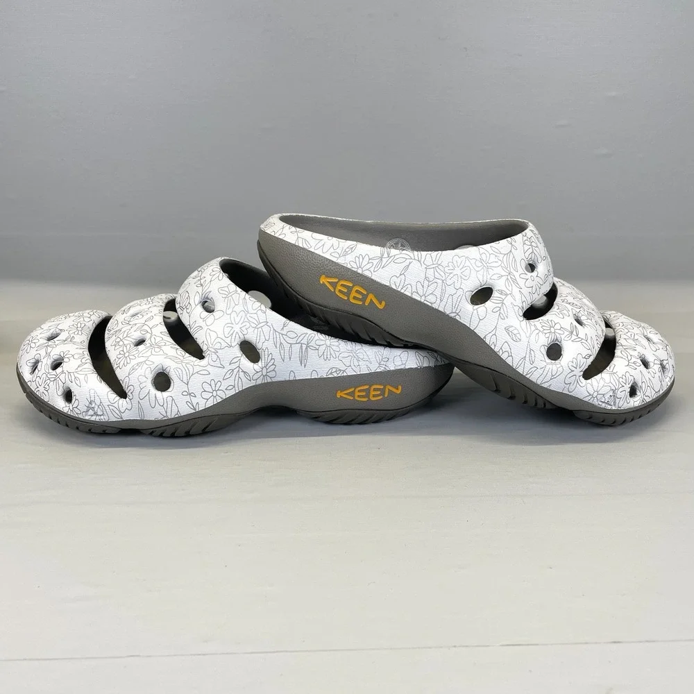 Keen Yogui Arts Clogs Womens Size 9 Hawaii Flower White Floral Slip On Shoes